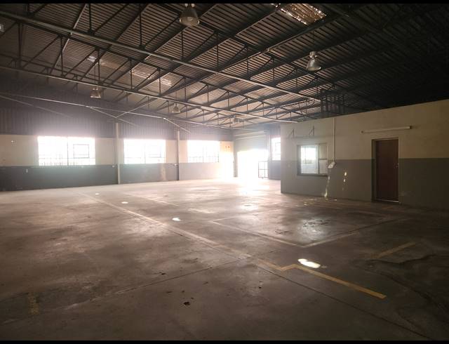 441M² WAREHOUSE TO LET IN WADEVILLE